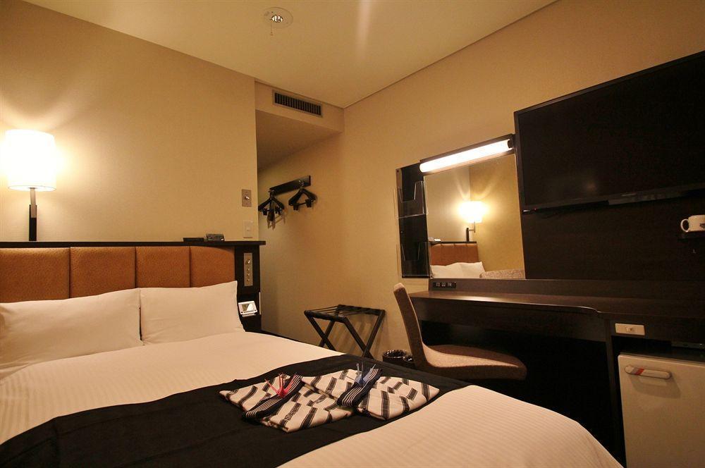 Hiroshima Ekimae Green Hotel Exterior photo